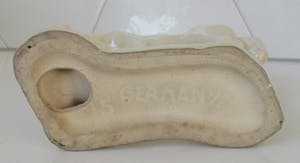 Niet of onleesbaar gesigneerd - Art deco aardewerk plastiek van een grazend paard kopen? Bied vanaf 10!