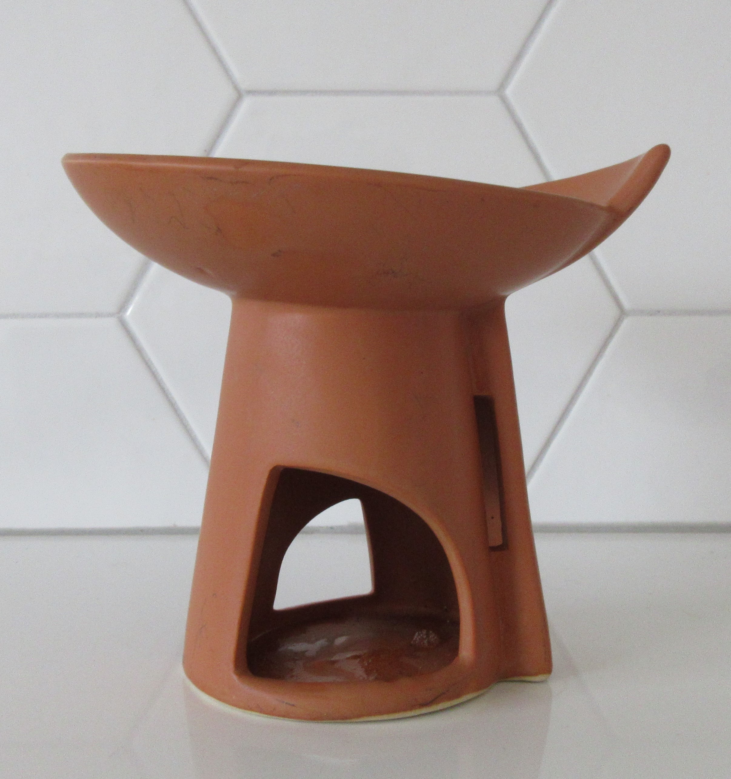 Niet of onleesbaar gesigneerd - Art deco stijl platelen windlicht verkocht voor € 1!