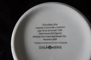 Salvador Dali - La Vanguardia - Koffieservies (6) - Het oog van de tijd - Porselein kopen? Bied vanaf 25!