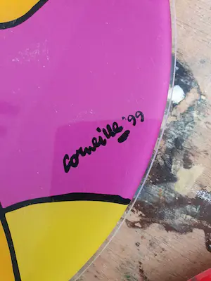 Corneille - 2 kleurrijke klokken met afbeeldingen van Corneille kopen? Bied vanaf 50!