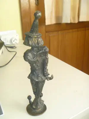 Corry Ammerlaan - Bronzen beeldje 17cm, Clown met hoed kopen? Bied vanaf 1!