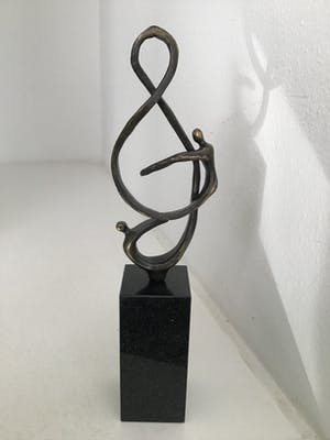 Corry Ammerlaan - Sculptuur “ Daar zit muziek in ! “ kopen? Bied vanaf 40!