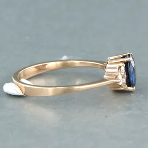 18k gouden ring bezet met een saffier tot. 0,90ct en briljant geslepen diamant kopen? Bied vanaf 450!