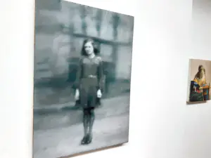 Erwin van Krey - Standing girl kopen? Bied vanaf 250!