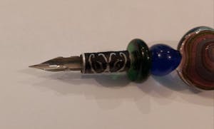 Curiosa - Handmaded calligraphy pen in colored glass kopen? Bied vanaf 1!