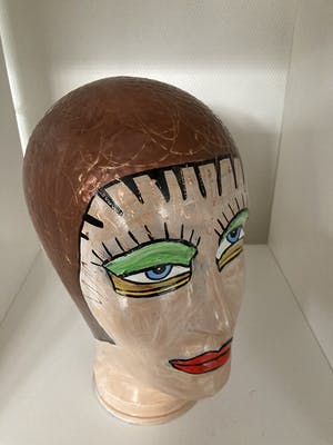 Marianne Bey - Happy Head kopen? Bied vanaf 1!