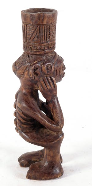 Yoruba - Krachtbeeld met bovenop ruimte voor magische stoffen kopen? Bied vanaf 1!