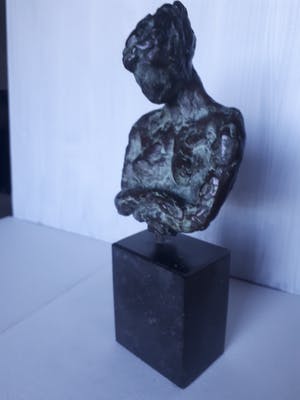 Maite Duval - Vrouwentorso kopen? Bied vanaf 250!