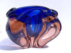 Josef Hospodka - Zware kristallen sommerso schaal/asbak Chribska. verkocht voor € 35!