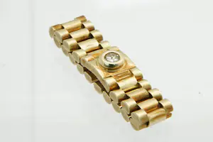 37-  Aparte 14Krt geel gouden Rolex stijl flexibele ring - met 0.05ct diamant kopen? Bied vanaf 200!