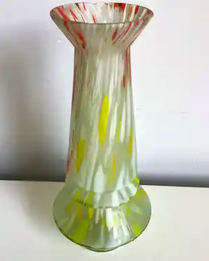 Wilhelm Kralik Sohne - Art Deco vaas met spetters vendu pour 50€ !