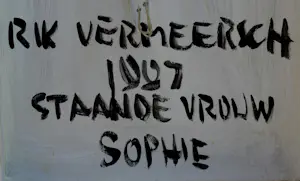 Rik Vermeersch - Ingelijste olieverf op paneel: 'Staande vrouw Sophie' - 1997 kopen? Bied vanaf 299!