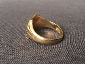 9K Goud - herenring in geelgoud, volledig gekeurd kopen? Bied vanaf 25!