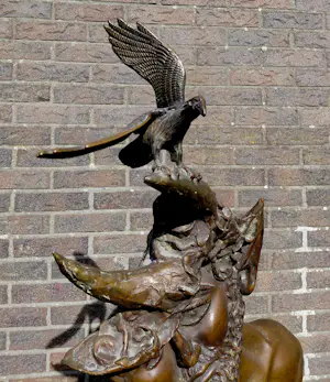 Aat Veldhoen - Faun en vogel, bronzen beeld op sokkel (groot, zwaar, unica) kopen? Bied vanaf 1350!