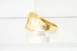 09 - Mooie geel-gouden 18 krt ring met afbeelding van Neptunus - gekeurd kopen? Bied vanaf 310!
