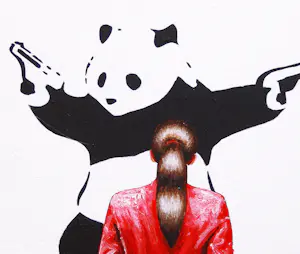 Gerard Boersma - Shooting Panda (Vrouw genietend van schilderij Banksy) kopen? Bied vanaf 125!