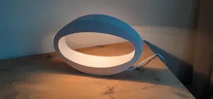 Philips - Design van Philips i.c.m. Massive: Tafellamp in aluminium met witte coating kopen? Bied vanaf 65!