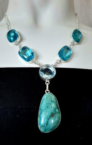 Niet of onleesbaar gesigneerd - Collier van zilver 925 , blauw Murano glas en echt turquoise hanger kopen? Bied vanaf 1!