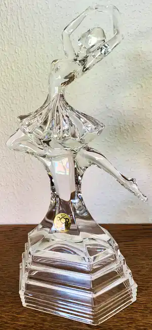 Niet of onleesbaar gesigneerd - RCR Royal Crystal Rock - Sculpture Ballet danseres, sierlijke houding - Kristal verkocht voor € 1!
