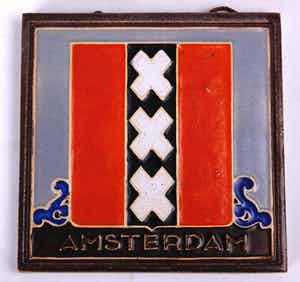 Faience- en Tegelfabriek Westraven - voorstellende wapen van Amsterdam - 1930's verkocht voor € 9!