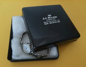 Niet of onleesbaar gesigneerd - Zilver 925 horloge Bijoux Jacques kopen? Bied vanaf 1!