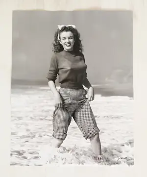 Andre De Dienes - Marilyn Monroe "Tobey Beach" 1945- original Vintage - handsigniert kopen? Bied vanaf 900!