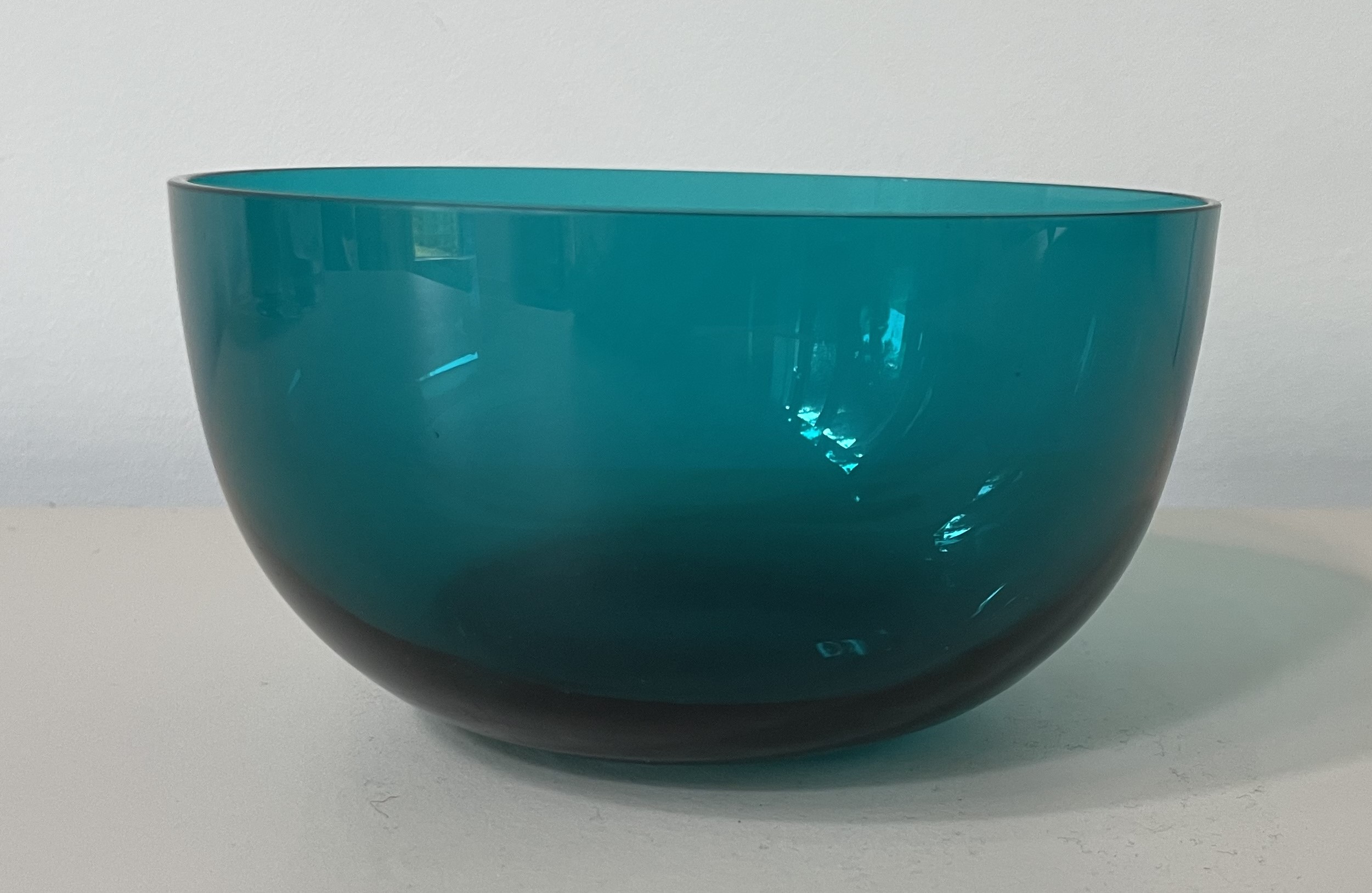 Kaj Franck - Petrol kleur glazen schaaltje model 1329 - Nuutajärvi Glas kopen? Bied vanaf 20!