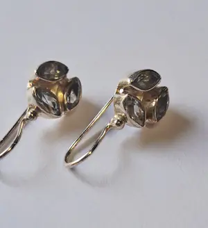 Nieuw zilveren hanger met briliantgeslepen topaas . kopen? Bied vanaf 60!