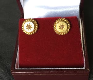 14K Goud - geelgouden antieke oorstekers met zaadparels kopen? Bied vanaf 1!