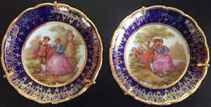 Royal Limoges - Kobalt-blauw wandbordjes 2 stuks verkocht voor € 1!