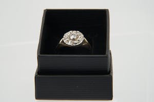 1920 - Charles Green & Son Ltd - Antieke 9krt goud & diamant 1.50ct cluster ring kopen? Bied vanaf 230!