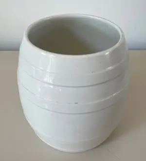 Niet of onleesbaar gesigneerd - Boch La Louviere - 19e eeuwse loodglazuren tonnetje kopen? Bied vanaf 1!