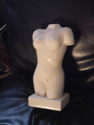Niet of onleesbaar gesigneerd - torso vrouw kopen? Bied vanaf 10!