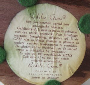 Niet of onleesbaar gesigneerd - Zoologisch object op sterk water als presse papier - Rodelco Gems - Vinkeveen kopen? Bied vanaf 1!