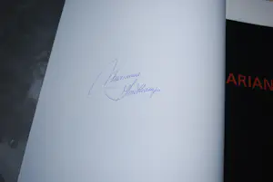 Marianne Houtkamp - 2 monumentale boeken (3 kg) - 1x gesigneerd - + extra kopen? Bied vanaf 50!