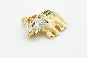 23-  Massieve 18 krt gouden en diamanten Olifant hanger - 20 briljanten kopen? Bied vanaf 360!