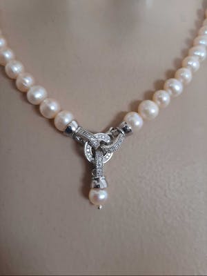 Curiosa - Zalm roze Akoya parel collier - transformer kopen? Bied vanaf 25!