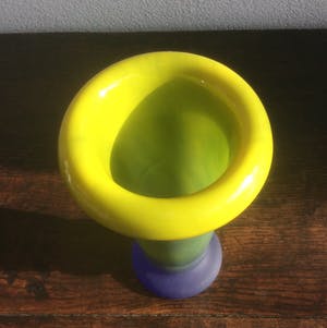 Niet of onleesbaar gesigneerd - GLAZEN VAAS, groen-blauw kopen? Bied vanaf 1!