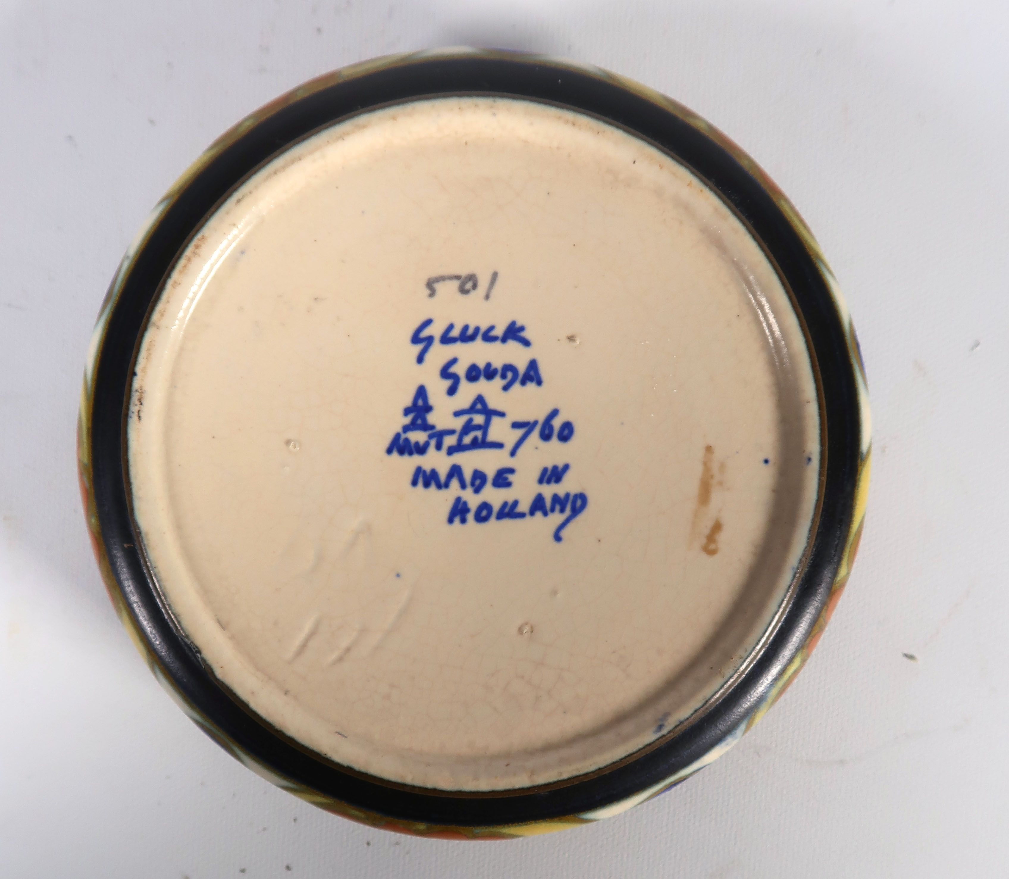 Plateelbakkerij Zuid-Holland - Plateel en aardewerk, Lot van drie objecten kopen? Bied vanaf 1!