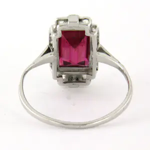 ART DECO 18k gouden ring met robijn verneuille en roos diamanten tot. 0.05ct kopen? Bied vanaf 330!
