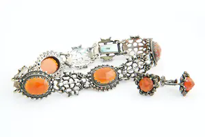 22- ca. 1930 1e ghlt zilver SET armband en paar oorschroeven met Carneool kopen? Bied vanaf 60!