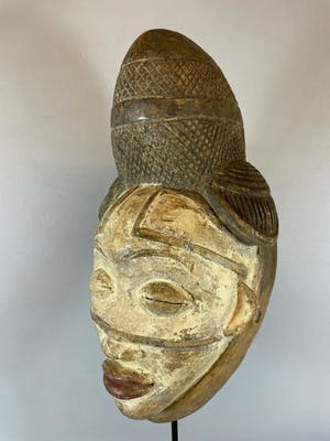 Punu - 210903 - Old Tribal used African Tsangui mask - Gabon kopen? Bied vanaf 75!