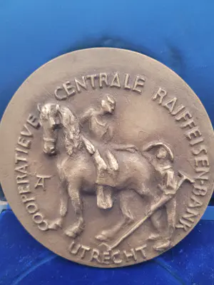 Albert Termote - Man op paard praat met landarbeider met schoffel kopen? Bied vanaf 75!