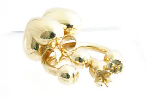 34 -  Opvallende set 18 karaats geel-gouden "open" Creolen met hart oorstekers kopen? Bied vanaf 470!