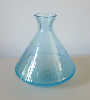 Vincenzo Nason - Lichtblauwe dikwandige wankelkaraf - Murano kopen? Bied vanaf 1!