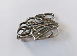 Buy Sterling zilveren Sigmund Espeland broche Noors Viking Urnesstil Dragestil? Bid from 125!