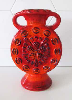 Dumbler & Breiden - Dümler & Breiden Fat Lava vaas model 71/26 Relief serie verkocht voor € 10!