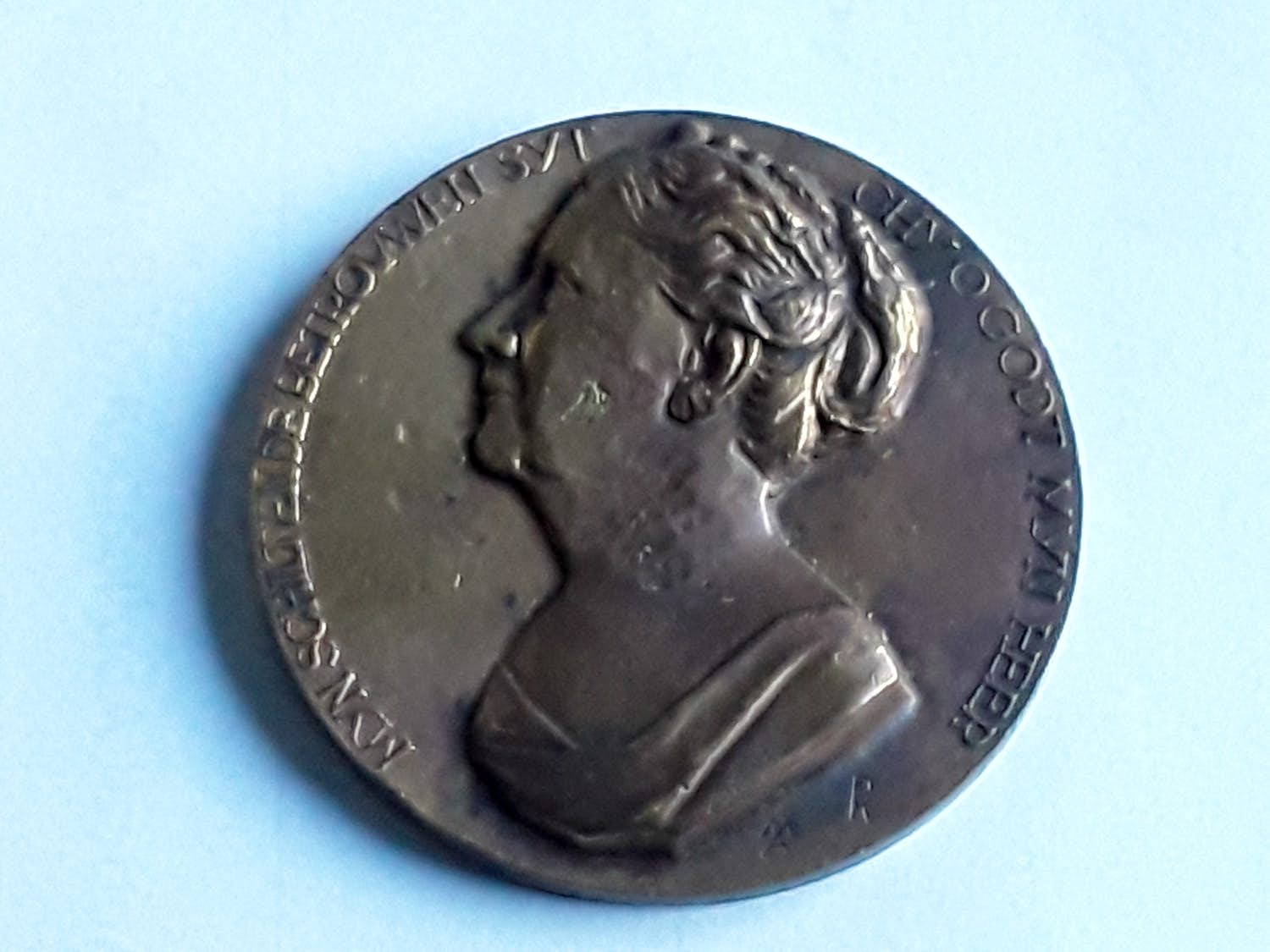 Mari Andriessen - VPK Regeringsjubileum Koningin Wilhelmina verkocht voor € 50!