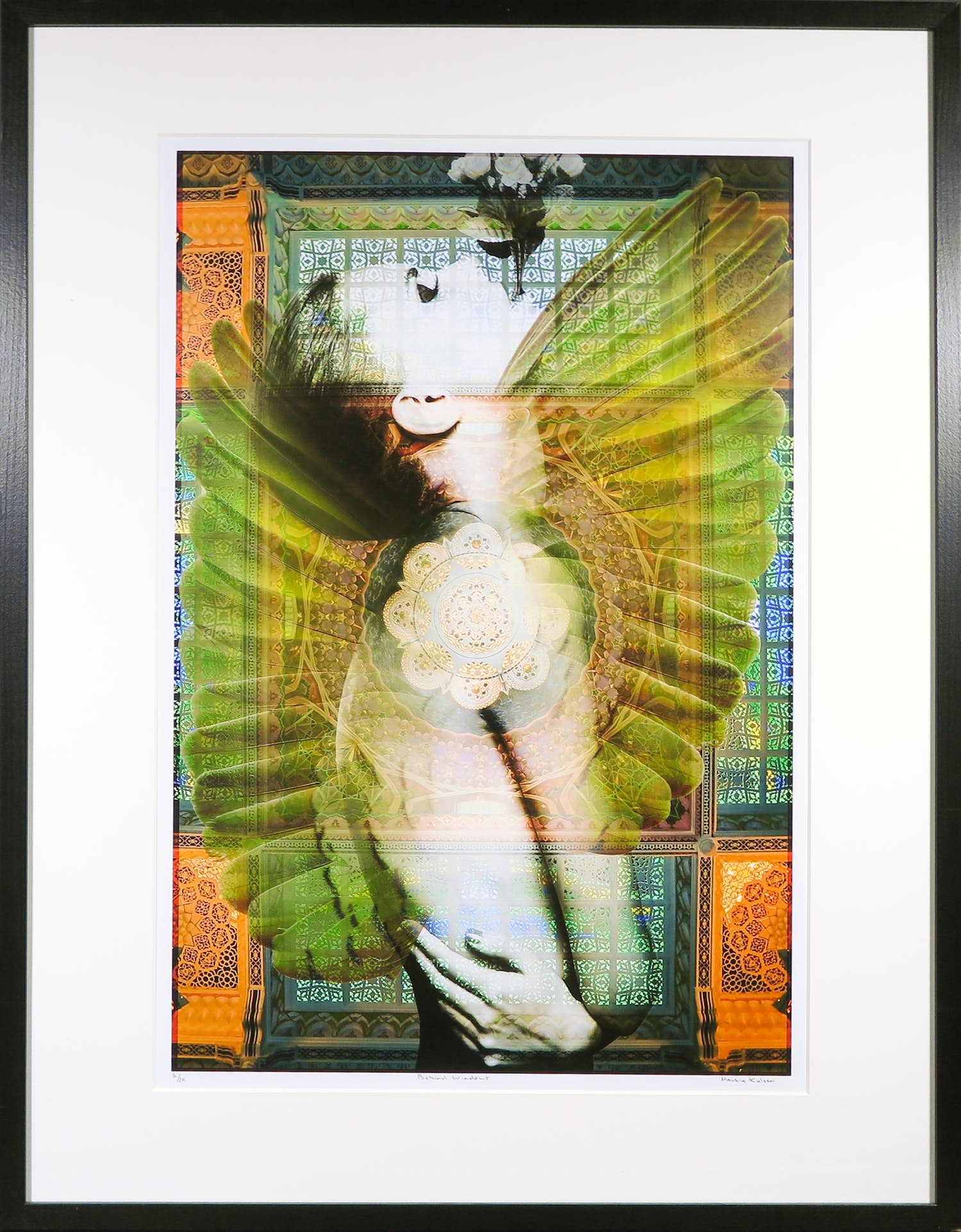 Maurice Kulsen - Foto, Behind windows - Ingelijst verkocht voor € 50!