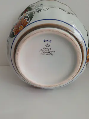 Plateelbakkerij Flora - Fraaie grote (planten)pot, handbeschilderd kopen? Bied vanaf 25!